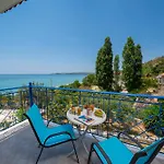 Milos Appartement Lourdata (Kefalonia)