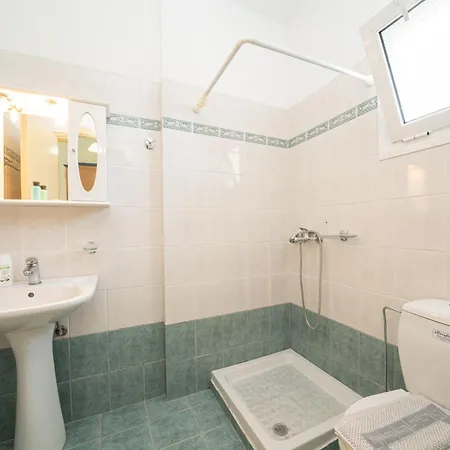 Apartman Milos *